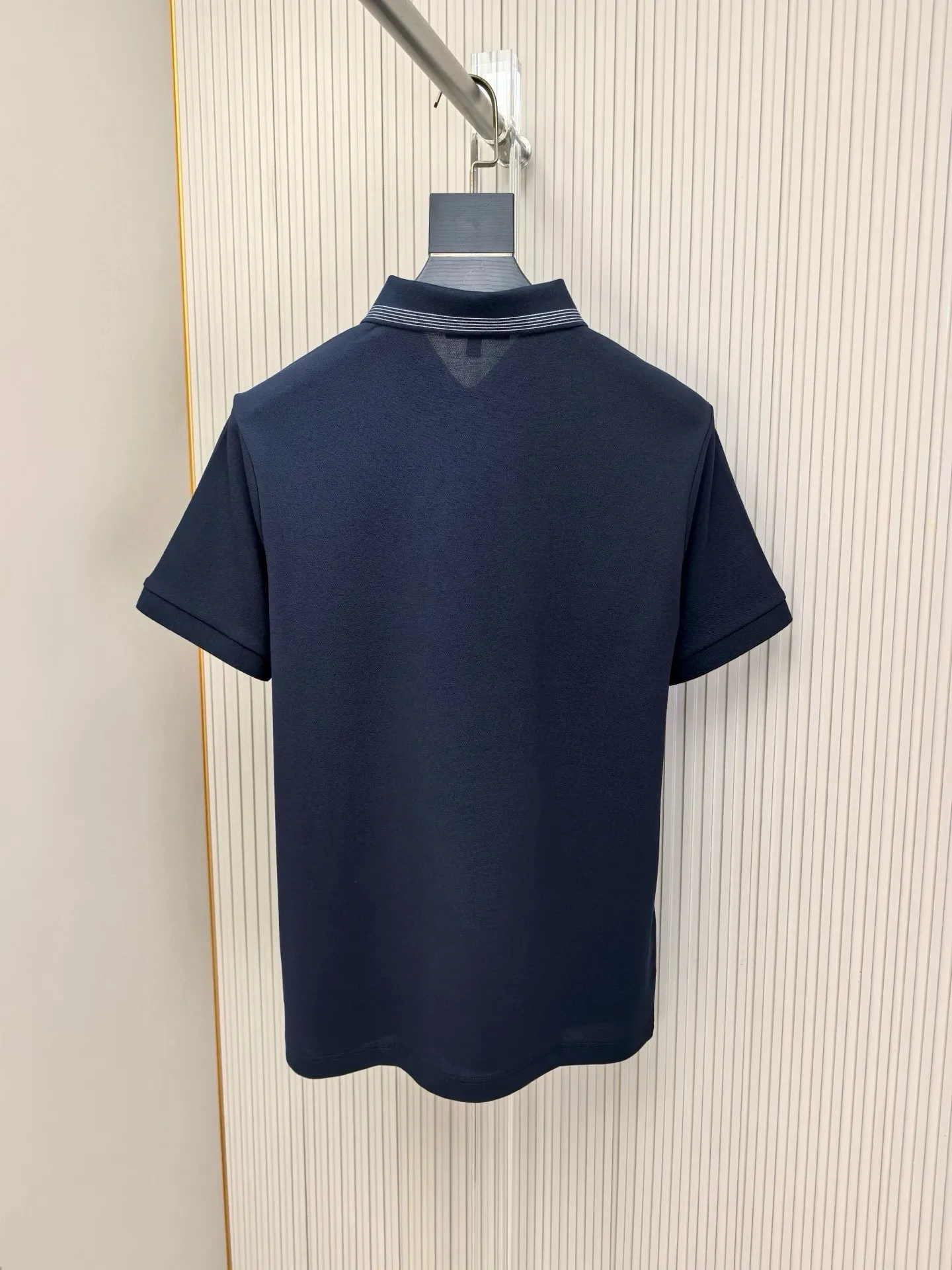 , supporting BC summer New Arrival T-shirt lapel short-sleeved POLO shirt, counter-customized fabric Breathable, high comfort, material: 69.7% cotton 26.4% polyester fiber 3.9% spandex Style: general style, impeccable details, brand element design concept, reflecting high quality. It feels delicate and soft! It presents a casual cut and the upper body shape is great! (Complete three standards) Sizes: M-4XL